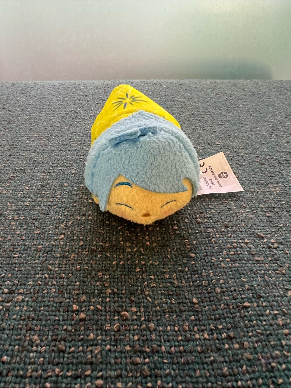 Disney Tsum Tsum Plush in Yellow and Light Blue
